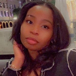 Meet your Posher, Rochelle